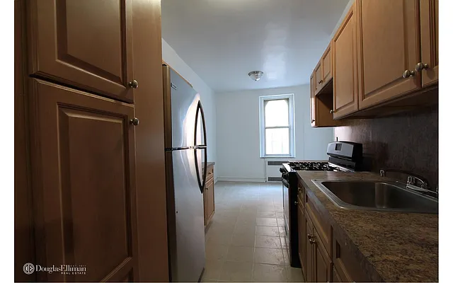 Rented by Douglas Elliman | media 2