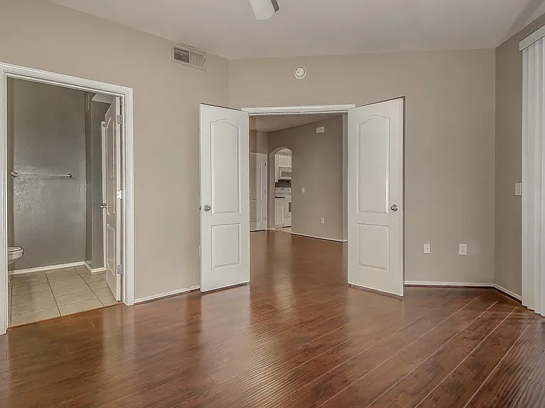4343 N 21st St #112 — Photo 13