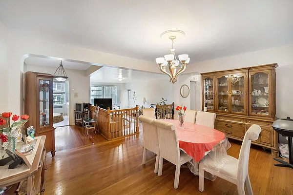 Sold by NextDoor Realty | media 4