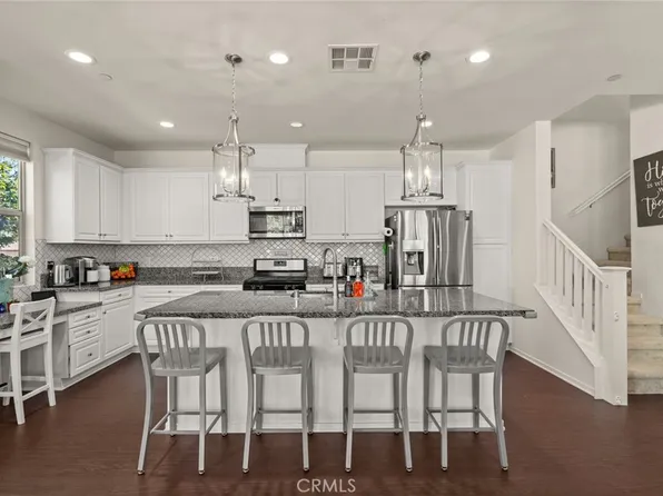 3317 E Wild Horse Privado #6, Ontario, CA 91762