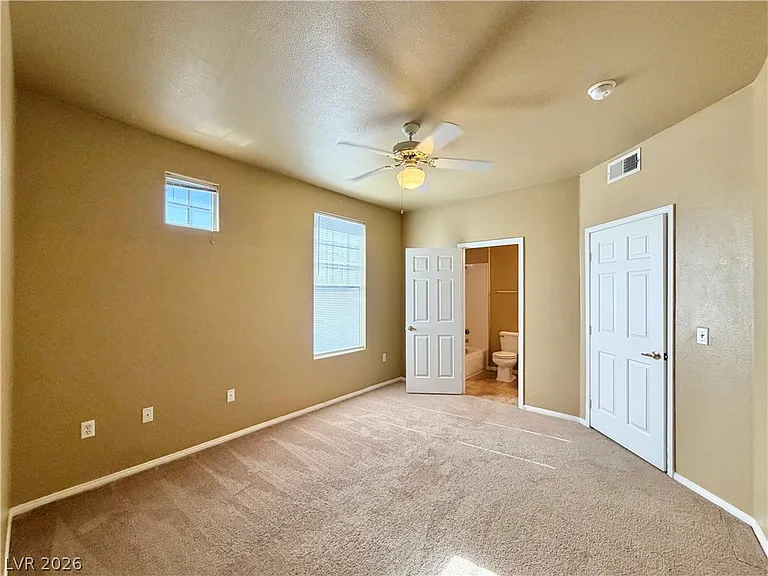 8555 W Russell Rd #2021 — Photo 17