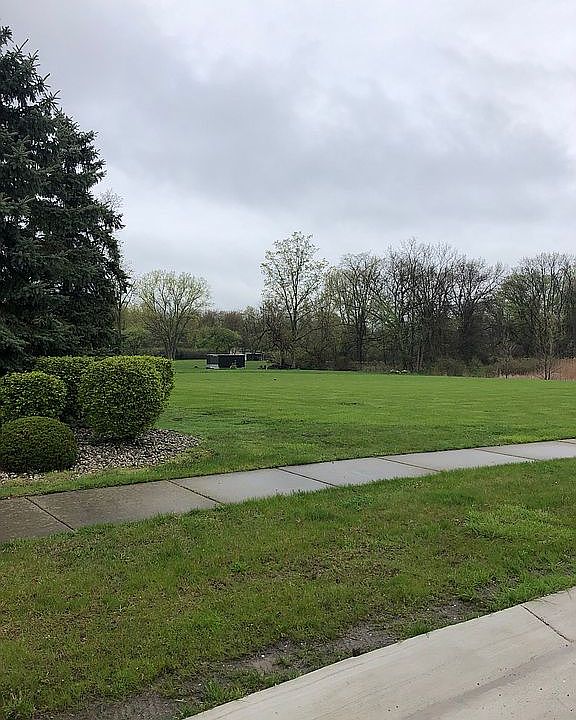 1st image of Huron Meadows Dr