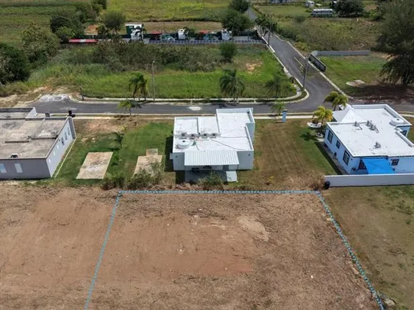 Solar 14 Urb Brisa Marina, Isabela, PR 00662