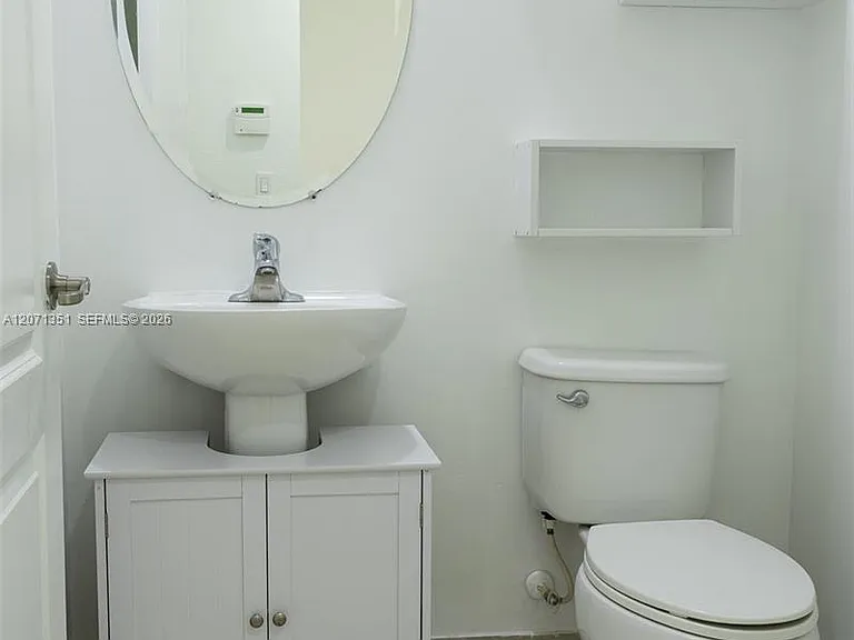 3841 Aspen Leaf Dr — Photo 12