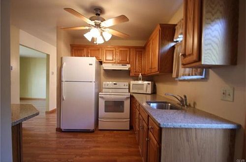 4th image of 3321 Kaywood Dr