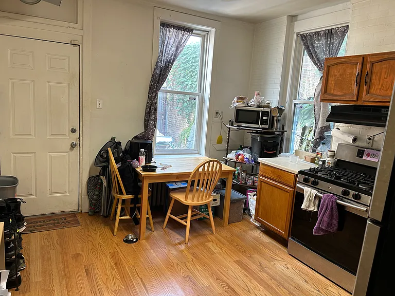 3652 W Fullerton Ave #1-R — Photo 6