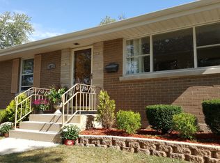 1413 Atwood Ave, Berkeley, IL 60163