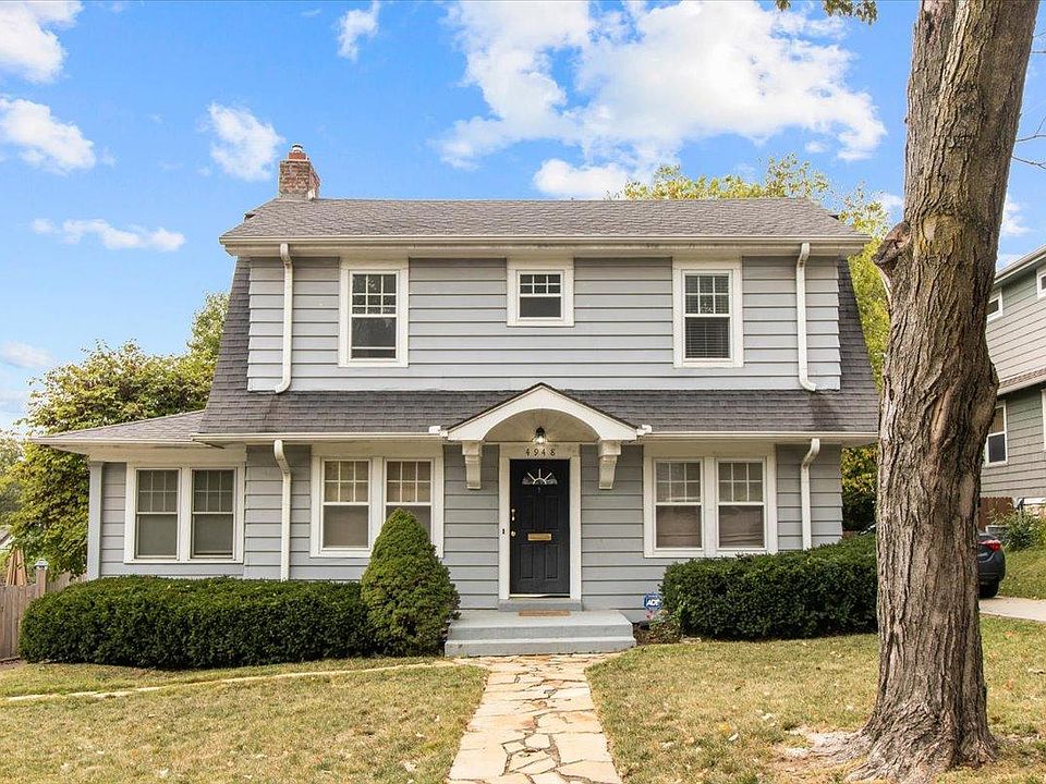 Welcome home to 4948 Bell Street! A gorgeous home on a coveted street in the Westwood Park subdivision.