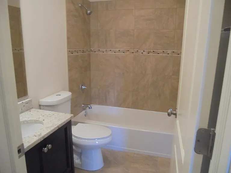 66 Barrow Dr — Photo 23