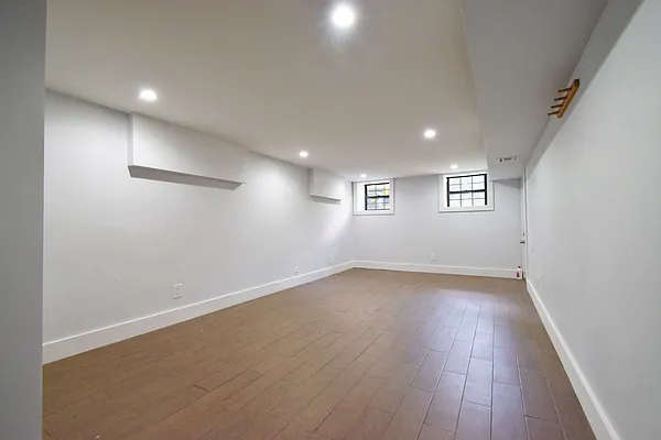 Rented by Lofts and Flats LLC | media 15