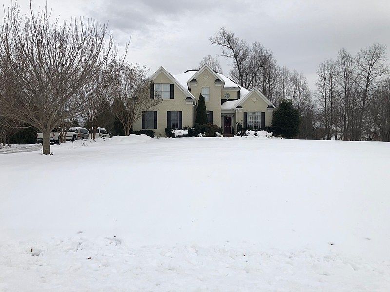 1st image of 231 Winsome Laurel Ln
