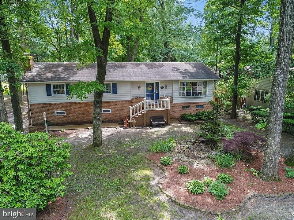 1st image of 25392 S Oak Dr