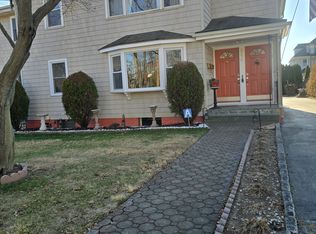 244 Lockwood Ave, New Rochelle, NY 10801