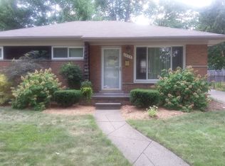 1424 S Wilson Ave, Royal Oak, MI 48067