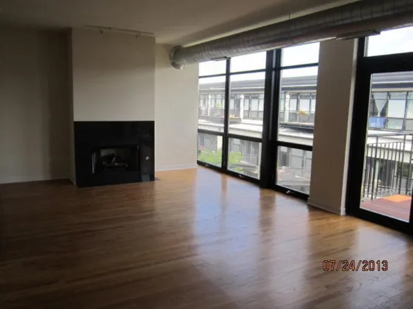 1110 W 15th St #99, Chicago, IL 60608