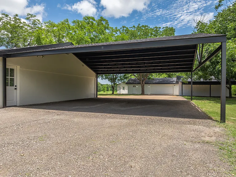 616 E Moonlight Dr — Photo 29