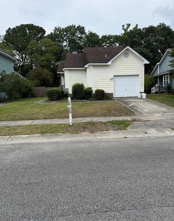 3 bed, 2.5 bath, 1702 sqft, $2,750 — Photo 3