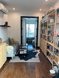 Rented by Loom Capital Group Inc.