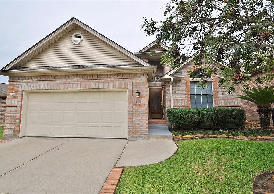 1st image of 113 Harbour Town Cir