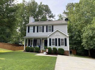 1008 Earp St, Holly Springs, NC 27540