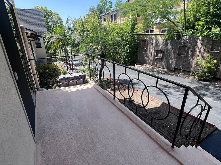 149 W Montecito Ave #A — Photo 5