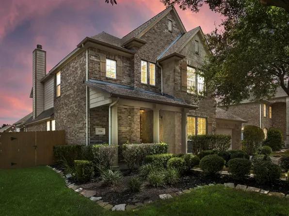 2716 Bolgheri Lane, League City, TX 77573