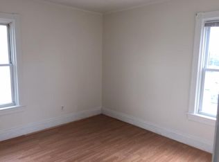 221 Newell Ave, Pawtucket, RI 02860