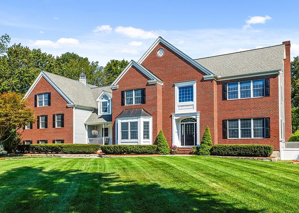 1st image of 14 Morning Glory Cir
