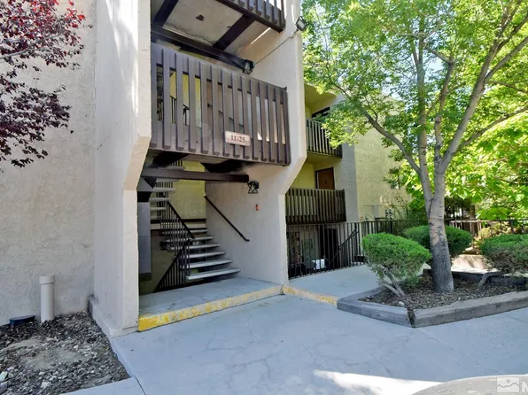 11 Vista Rafael Pkwy, Reno, NV 89503