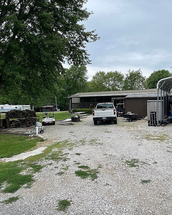 21741 N Harbor Dr, Carlyle, IL 62231 Zillow