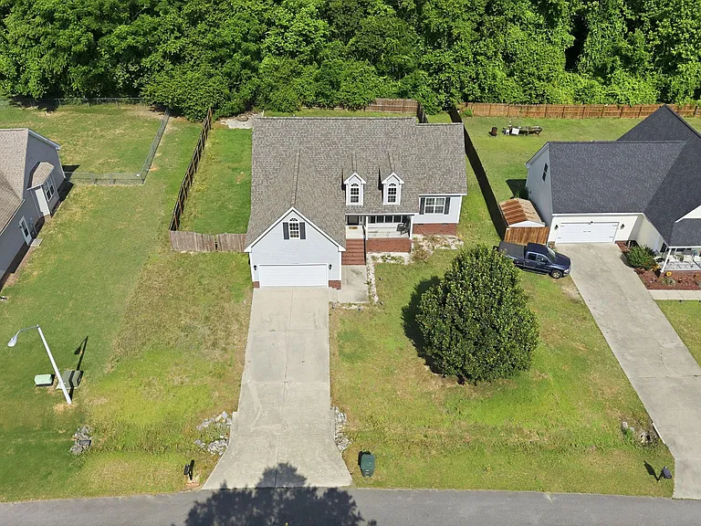 505 Heron Dr — Photo 25