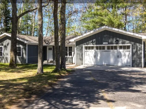 3353 Holiday View Dr, Traverse City, MI 49686