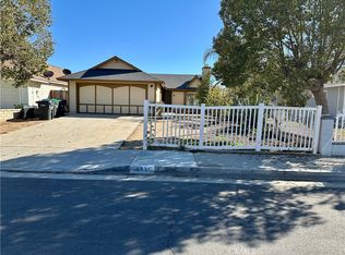 493 Wildwood Ln, Perris, CA 92571