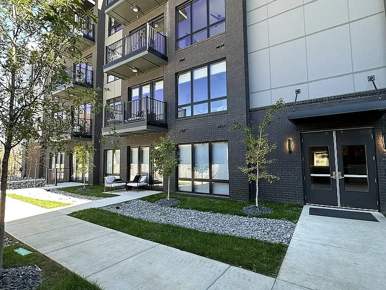 303 31st Ave N #206 — Photo 26