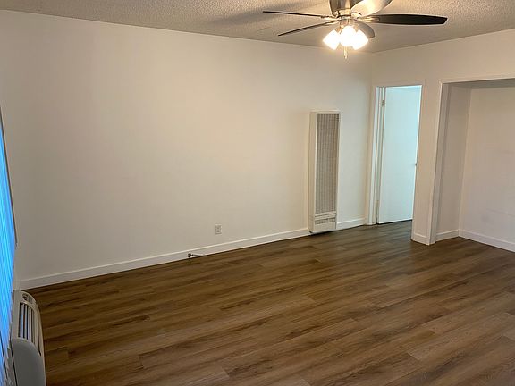 5th image of 4815 Persimmon Ave APT 39