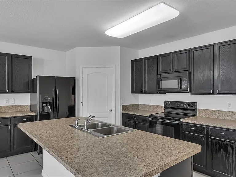 1828 Partin Terrace Rd — Photo 3