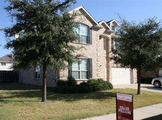 1401 Amazon Dr, Justin, TX 76247
