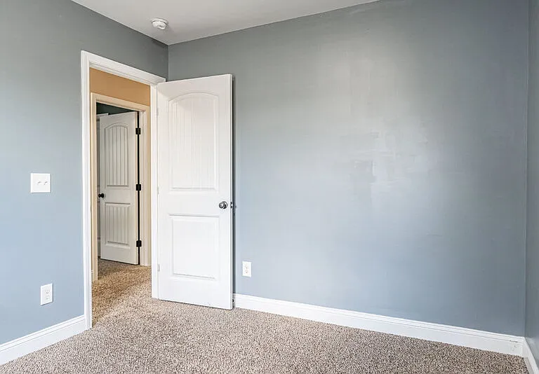 216 Tipperary St — Photo 15