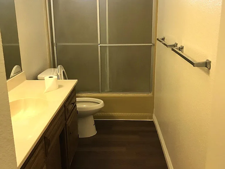 440 Cheyenne Cir — Photo 8