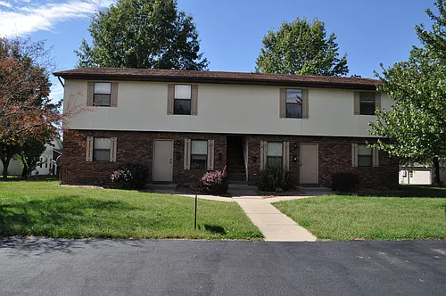 2-51 Cedar St Photo 1