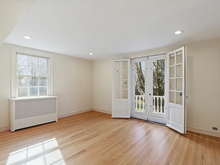 32 Orchard Dr — Photo 12