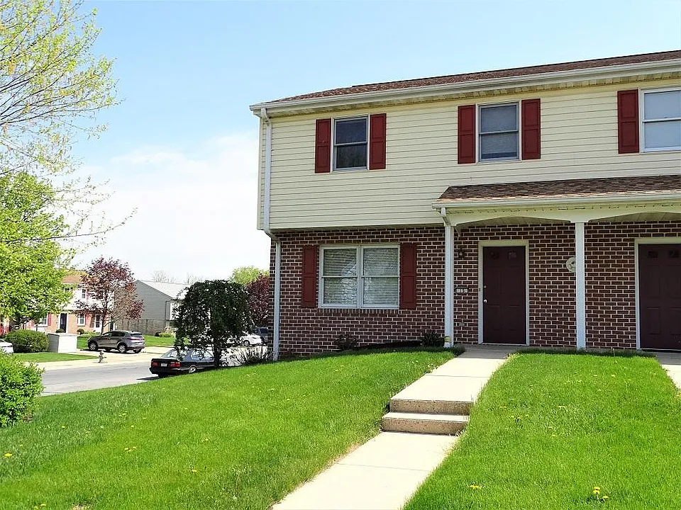 15 Oriole Dr