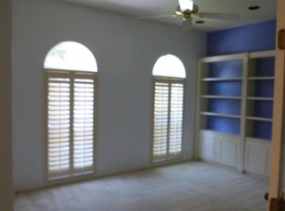 18907 Saint Laurent Dr, Lutz, FL 33558