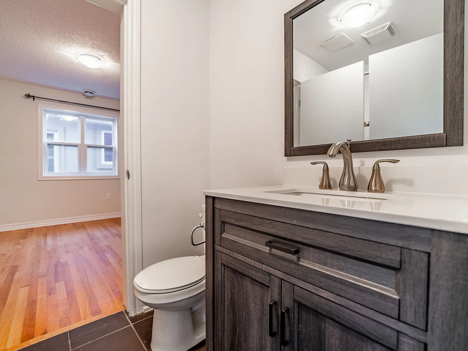570 Chapel Street — Photo 2