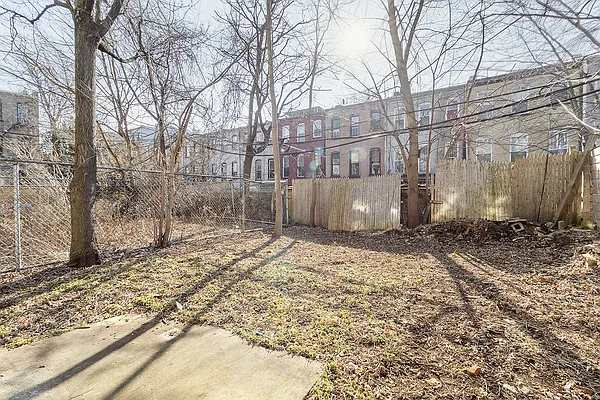 Rented by Brown Harris Stevens | media 7