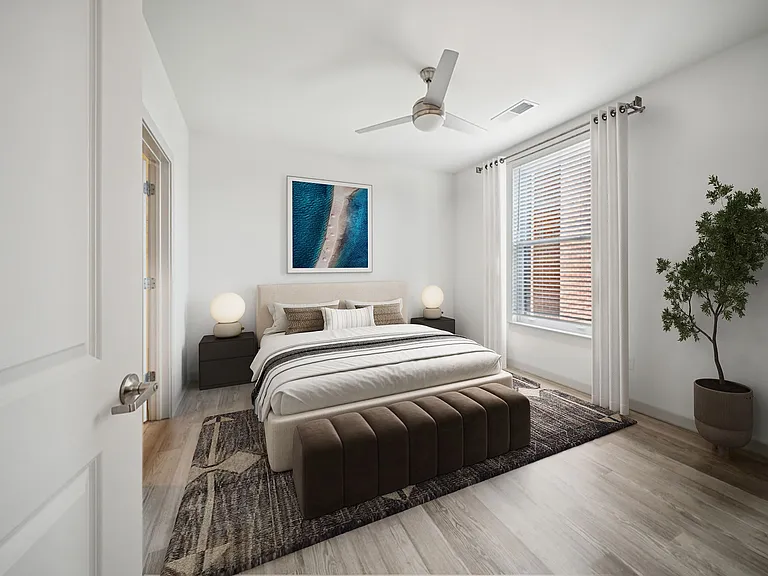 Circ Apartments — Photo 15