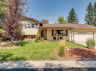 518 Dartmouth Ln, Cheyenne, WY 82009