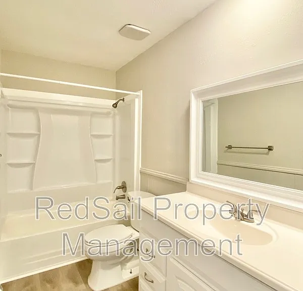 398 Circuit Ln #E — Photo 13