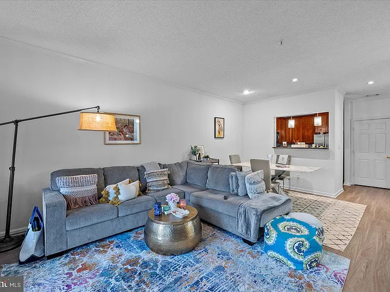 1708 Lake Shore Crest Dr #24 — Photo 8