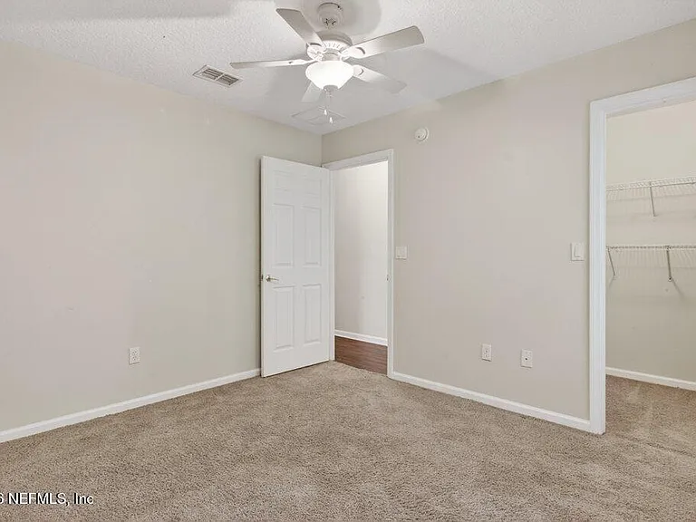 1634 Majestic View Ln — Photo 43